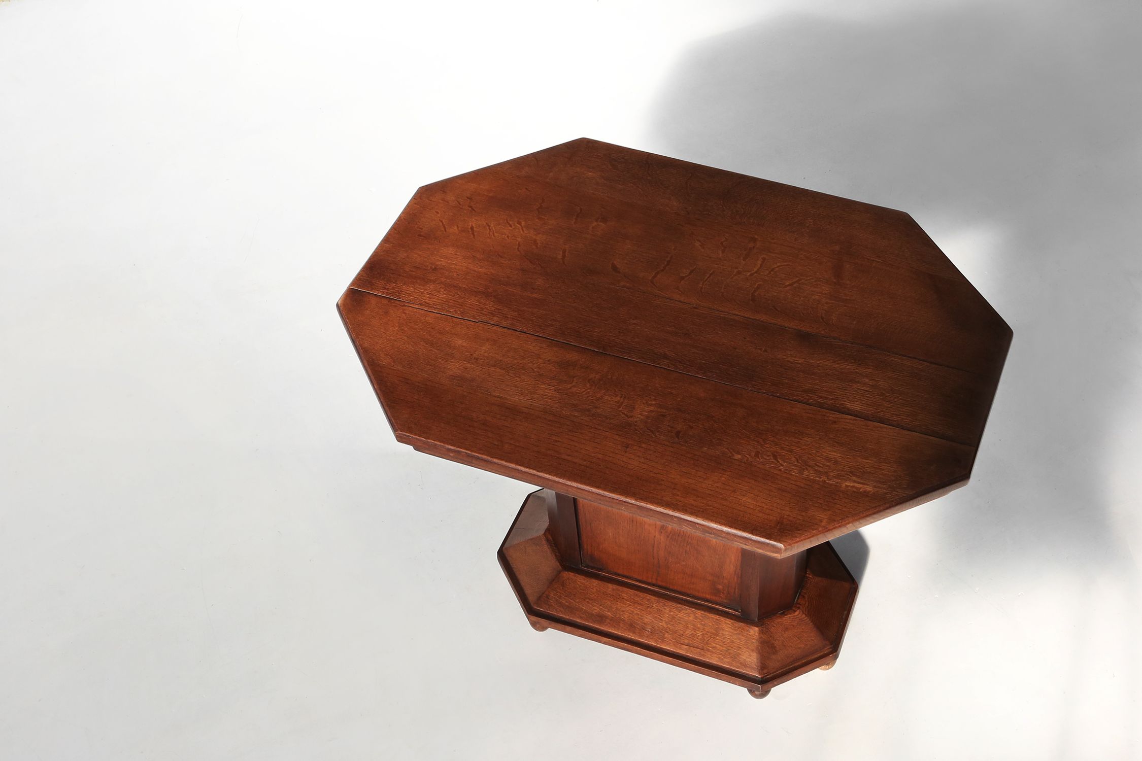 Art Deco side table 1920thumbnail